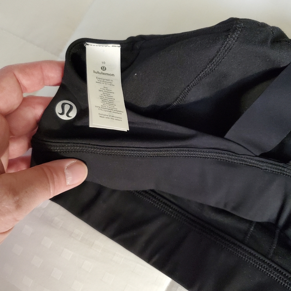 Lululemon strong at heart bra